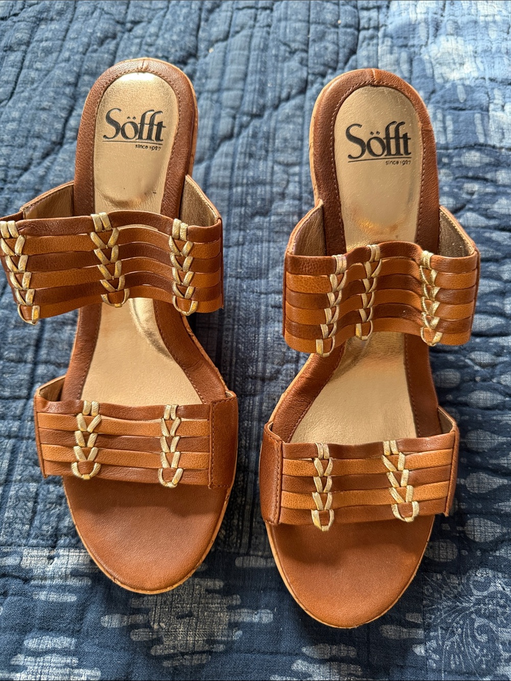Söfft Tan Leather Slip-On Woven Detail Mules